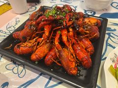 -松哥油焖大虾.小龙虾.黑鸭煲(海岸城店)