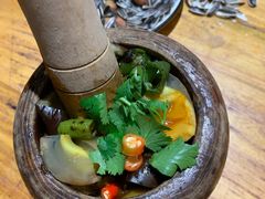 -老滇山寨•云南特色菜•地方菜•民族风情歌舞表演(金碧店)