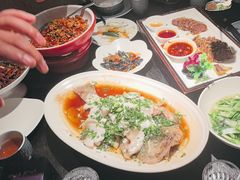 -鱼你相聚·河鲜馆(袁家岭店)