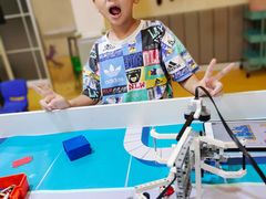 -哈奋儿童科技营乐高托班机器人(闲林校区)