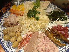 -周小明火锅(黑金冠社区店)