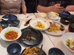 -荟廷·晶萃(陆家嘴尚悦湾店)