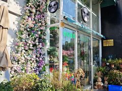 -FEI FEI FLOWER鲜花店·气球派对·宝宝宴布置(虹口德必运动Loft店)