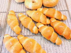 -研麦家面包(亚泰华府店)