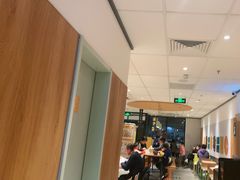 大堂-麦当劳(玉桥中路店)