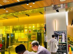 -麦当劳(新王府井店)