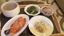 -臻康乃馨月子中心(集美店)