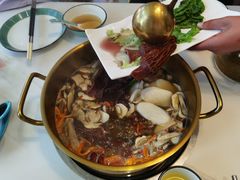 -阿鹏故事野生菌火锅(古城店)