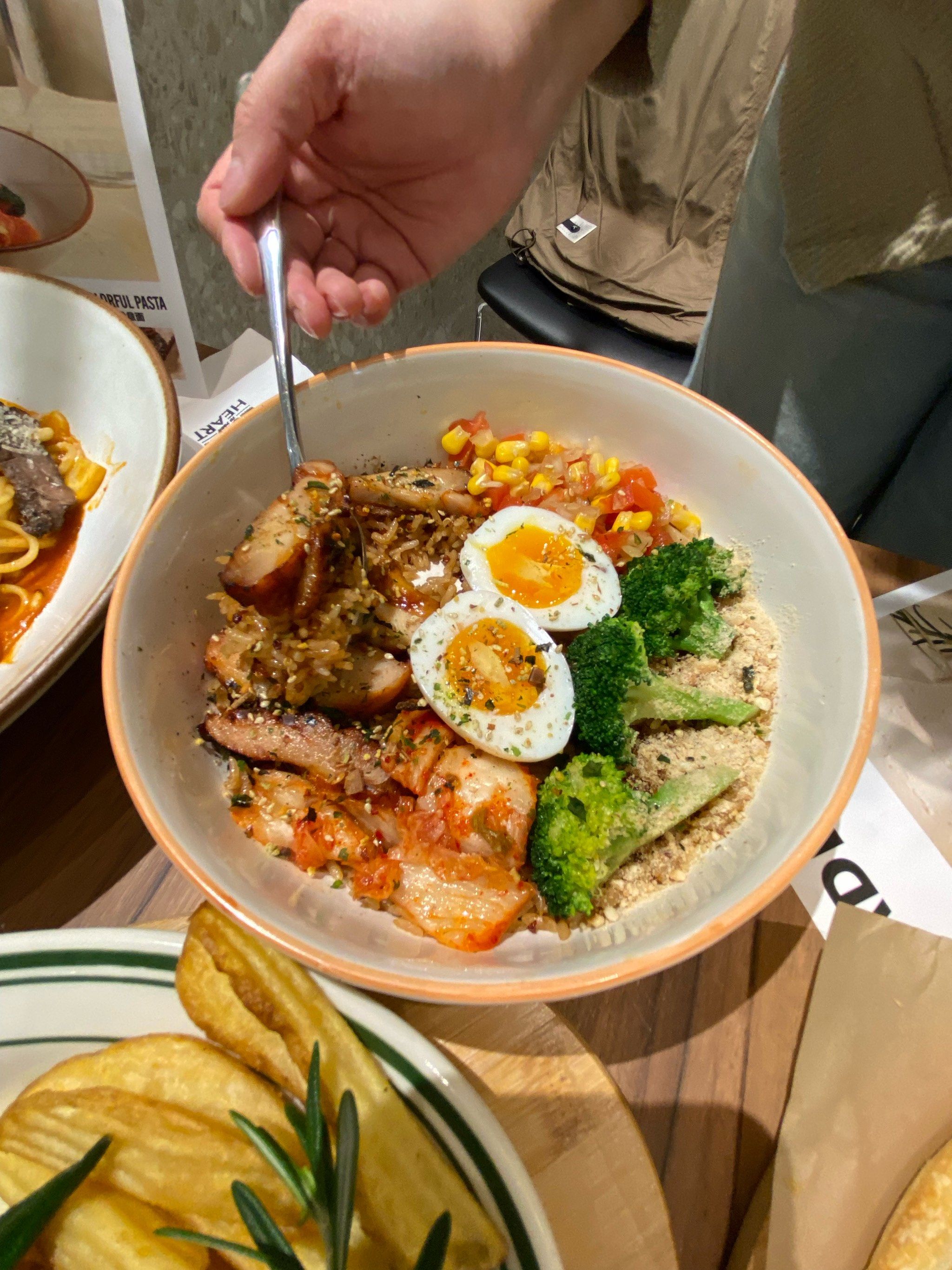 健康轻食享受,意面