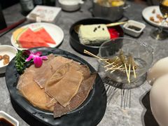 -德天肥牛海鲜火锅(城西银泰店)