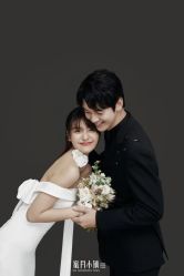 -苏菲亚婚纱摄影