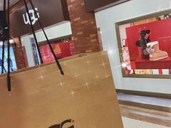 -UGG(燕莎奥特莱斯购物中心店)
