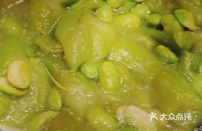Loofah and Edamame Stir-fry