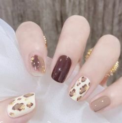 -悦指间美甲美睫