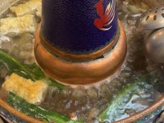 -毛辣果·贵州红酸汤牛肉火锅(西单店)
