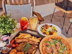 -灵意咖啡·西班牙美食(汕头金平万达广场店)