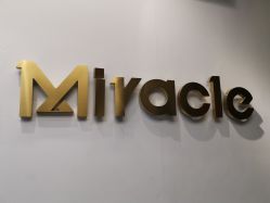 -Miracle集简美发沙龙