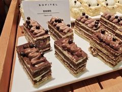 -圣丰索菲特·2 On 988 Café 自助餐厅