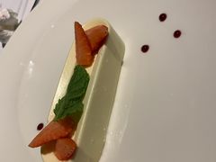 -Erman岩烧牛排(虹桥南丰城店)