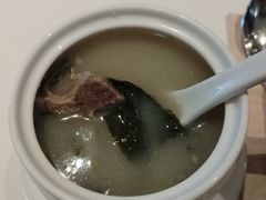 -港丽餐厅(高德置地店)