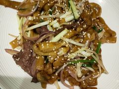 炒牛河-尚一汤 广东炖汤(金桥国际店)