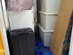 -安东易迷你自助仓储寄存仓库(杨浦店)