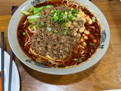 -丁丁猫重庆小面(徐州路店)