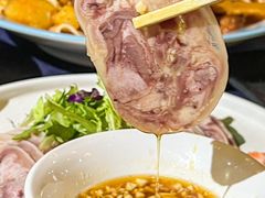 -伊带伊路新疆美食府(呼家楼店)