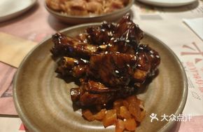 Sweet and Sour Pork Ribs (8 pieces)