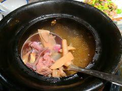 -饭桌故事·血鸭湘(荣宝华店)