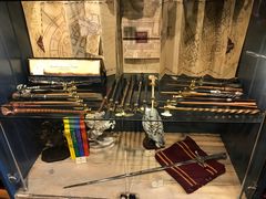 -九又四分之三站台哈利波特商店