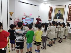 -童学馆·诗书礼乐少儿国学(天津大剧院店)