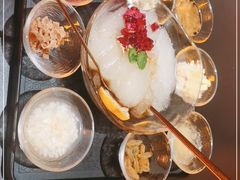 -何师烧烤Pro ·江湖川菜·小龙虾·精酿(太古里旗舰店)