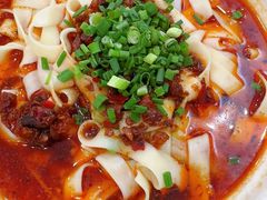 -雷祖芳老妈蹄花店