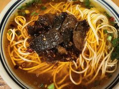 -矮子粉店1985·长沙米粉(湘春路店)