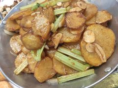 -六和聚传统烤鸭.天津菜(和平店)