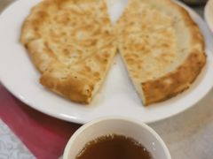-汗腾格里·风味餐厅(新疆驻京办店)