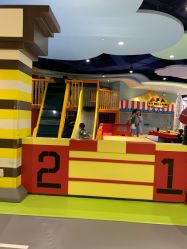 -MELAND CLUB亲子乐园•派对(虹桥万象城店)
