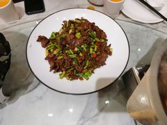 -雅和睿景·商务宴·风味土窑鸡(花博汇店)