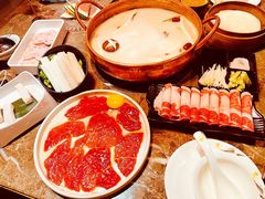 -三人行骨头王火锅(长寿店)