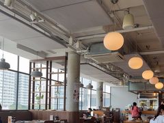 -ROAST coffee & eatery