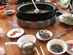 -16年老字号鑫鑫猪肚鸡·椰子鸡海南火锅(兴隆华侨农场店)