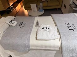 -JNK皮肤管理中心