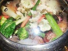 招牌一筐蛤蜊-三个渔夫·蒸汽海鲜(小白楼店)