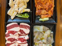 -韩风烤牛肉冷面店