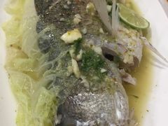 -Dang restaurant (patong phuket)