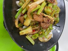 -中央民族大学学生食堂