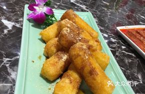 Handmade Yellow Sugar Glutinous Rice Cake