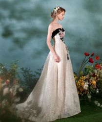 -南京宝娜嫁衣婚纱礼服馆(中央路店)