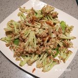 食材新鲜。商家如果能提高一下上菜速度就好了